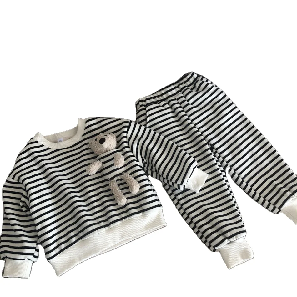 New Winter version of the cartoon bear hoodie children stripe velvet hoodie set two piece baby girl clothing set for wholesale, As pic shows, we can according to your request also
New Winter version of the cartoon bear hoodie children stripe velvet hoodie set two piece baby girl clothing set for wholesale, As pic shows, we can according to your request also
