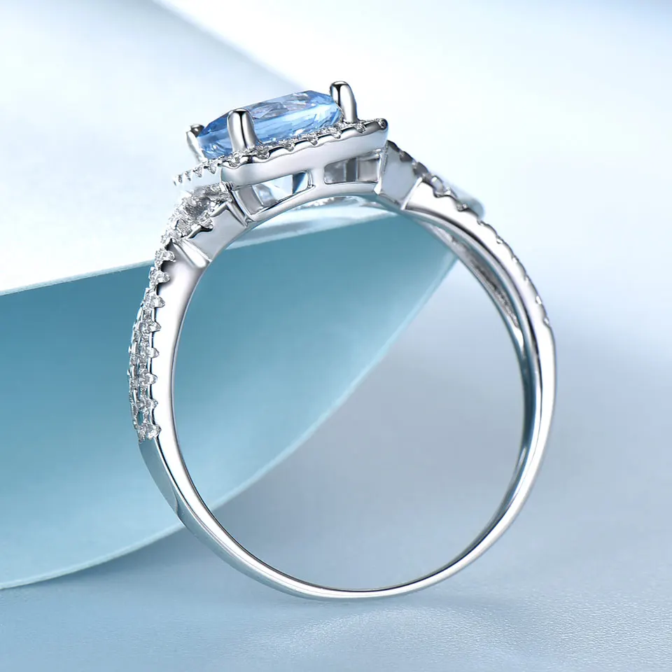 Simple Design Ladies Fashion Silver Plated Cubic Zircon Square Topaz Ring Luxury Single diamond pattern Women Bridal Ring
Simple Design Ladies Fashion Silver Plated Cubic Zircon Square Topaz Ring Luxury Single diamond pattern Women Bridal Ring