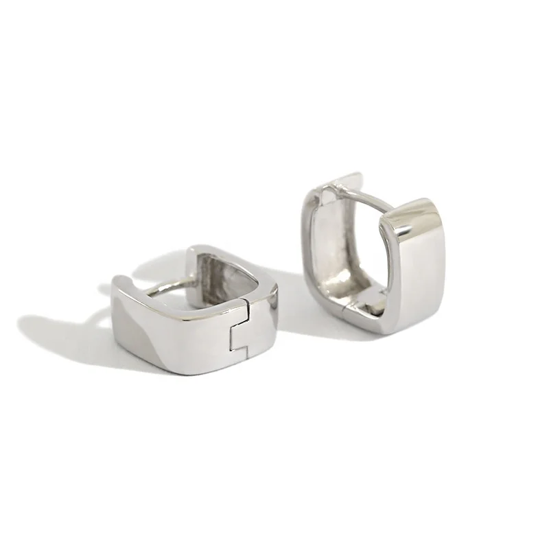 Wholesale Price 2020 New Arrived Simple Stud Earrings Square Shape Silver Plated Earrings Geometric 925 Sterling Silver Earrings
Wholesale Price 2020 New Arrived Simple Stud Earrings Square Shape Silver Plated Earrings Geometric 925 Sterling Silver Earrings