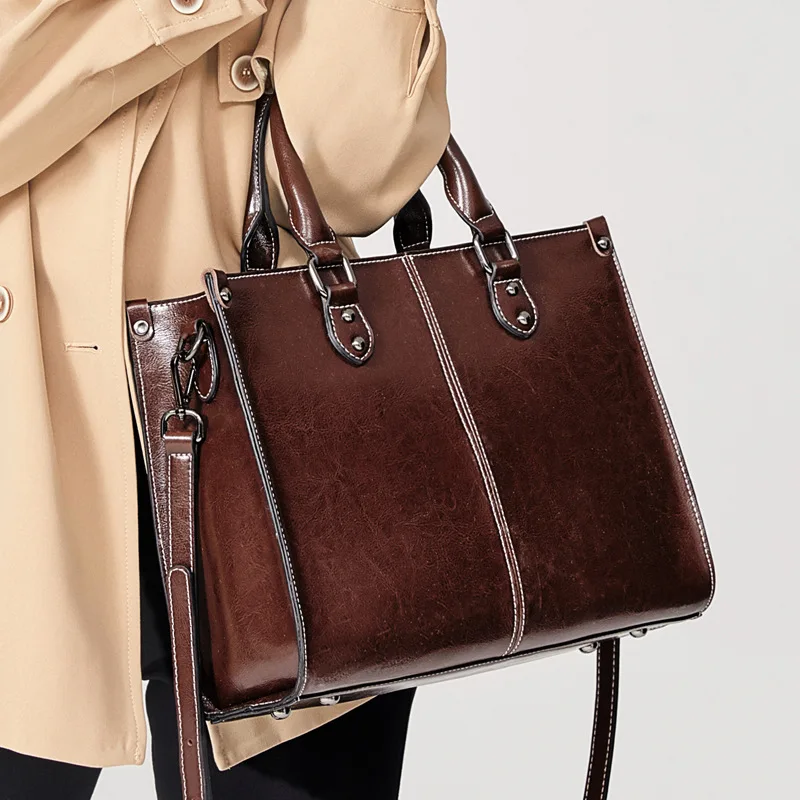 Andong Handbag for Women Girls Genuine Cow Leather Fashion Shoulder Sling Bag Top Handle Bags Retro Casual Office
Andong Handbag for Women Girls Genuine Cow Leather Fashion Shoulder Sling Bag Top Handle Bags Retro Casual Office