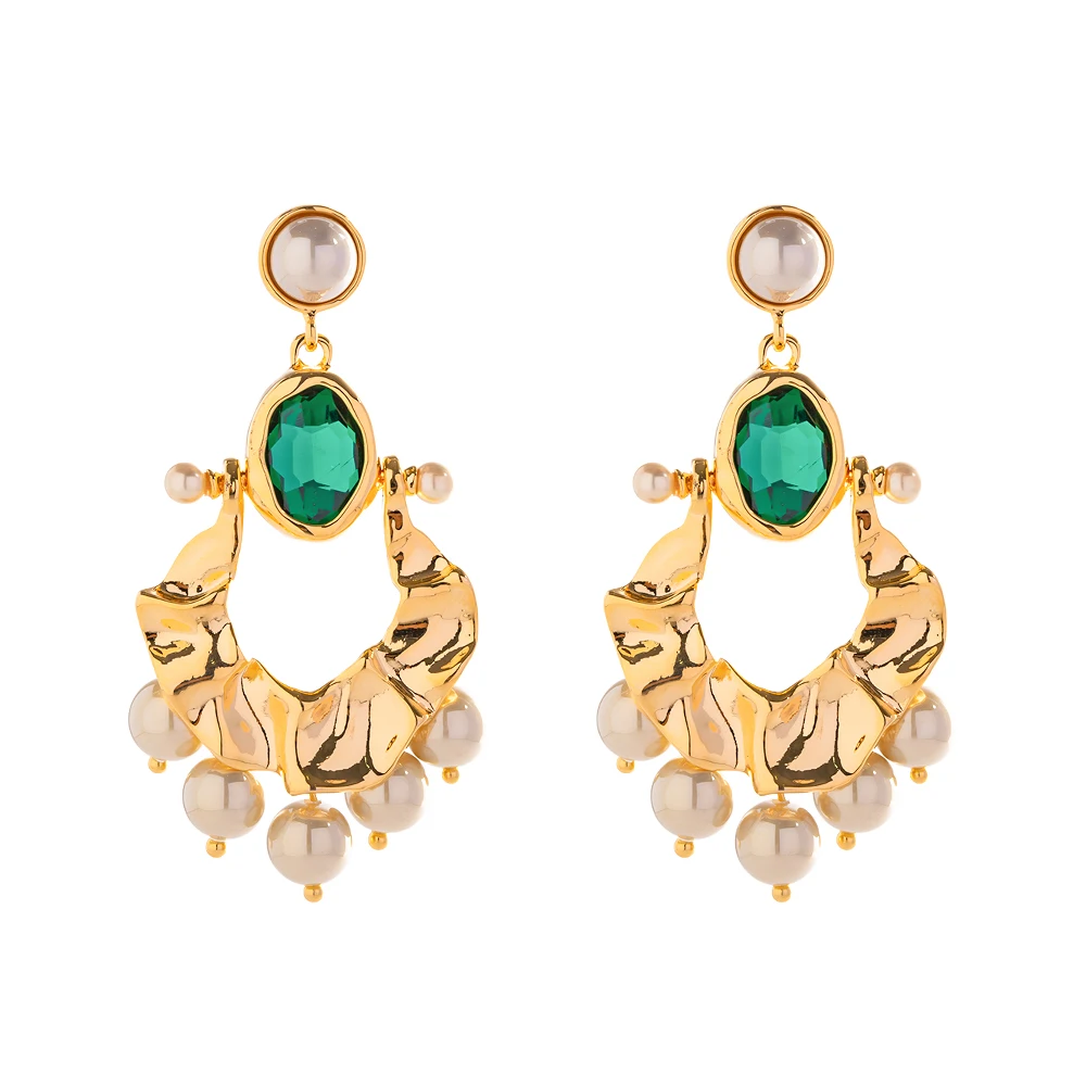 New Trend Brass 18K Gold Plated Green Glass Stone Paved for Girls Pearls Statement Tassel Earrings
New Trend Brass 18K Gold Plated Green Glass Stone Paved for Girls Pearls Statement Tassel Earrings