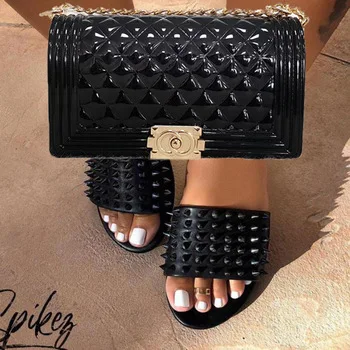 Ins summer new fashion Ladies Soft rivet slippers and handbags outdoor beach diamond shoes and jelly purse sets, Black
Ins summer new fashion Ladies Soft rivet slippers and handbags outdoor beach diamond shoes and jelly purse sets, Black