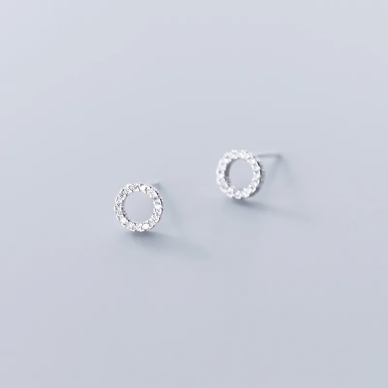 Fashion Round Full Crystal Wedding Stud Earrings for Women 925 Sterling Silver Minimalist Jewelry
Fashion Round Full Crystal Wedding Stud Earrings for Women 925 Sterling Silver Minimalist Jewelry