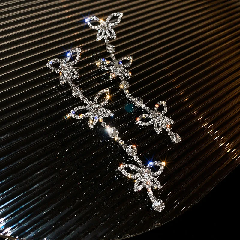 Ins Hot Selling S925 Sterling Silver Needle Butterfly Drop Earrings Micro Pave Crystal Butterfly Tassel Earrings For Girls
Ins Hot Selling S925 Sterling Silver Needle Butterfly Drop Earrings Micro Pave Crystal Butterfly Tassel Earrings For Girls
