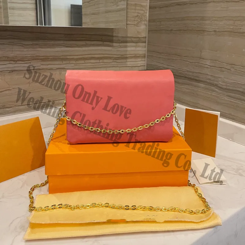 Ladies Fashion Clutch Small Square Genuine Leather Shoulder Cross Body Bags decorated with Flowers Letters armpit Hand bags lady
Ladies Fashion Clutch Small Square Genuine Leather Shoulder Cross Body Bags decorated with Flowers Letters armpit Hand bags lady