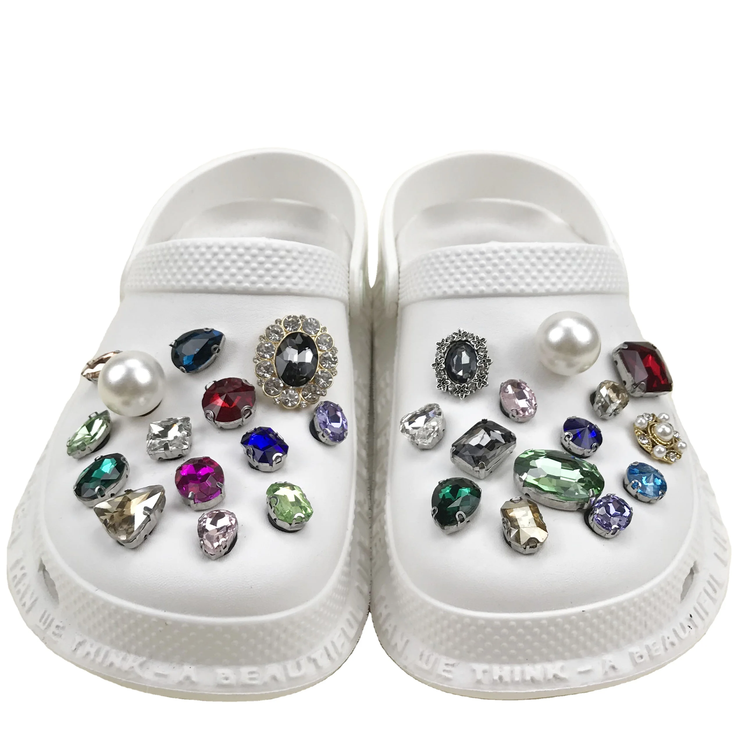 Hot selling pearl series crystal shoe buckle suit with shoe decoration accessories 
Hot selling pearl series crystal shoe buckle suit with shoe decoration accessories