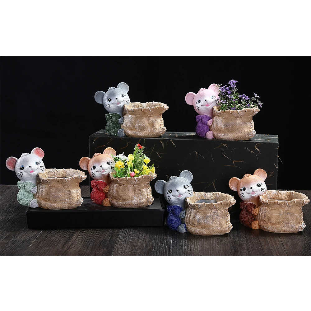 Amazon custom animal pot hand painted cute resin small mouse succulent flower pot 4pcs set
Amazon custom animal pot hand painted cute resin small mouse succulent flower pot 4pcs set
