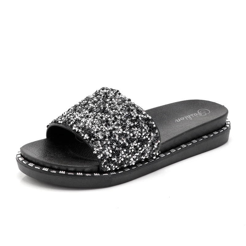2019 Summer new fashion PVC outdoor custom slippers for women black soft women's slippers
2019 Summer new fashion PVC outdoor custom slippers for women black soft women's slippers