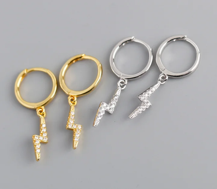Popular Earrings Drop S925 Sterling Silver Diamond Lightning 18K gold Earrings
Popular Earrings Drop S925 Sterling Silver Diamond Lightning 18K gold Earrings