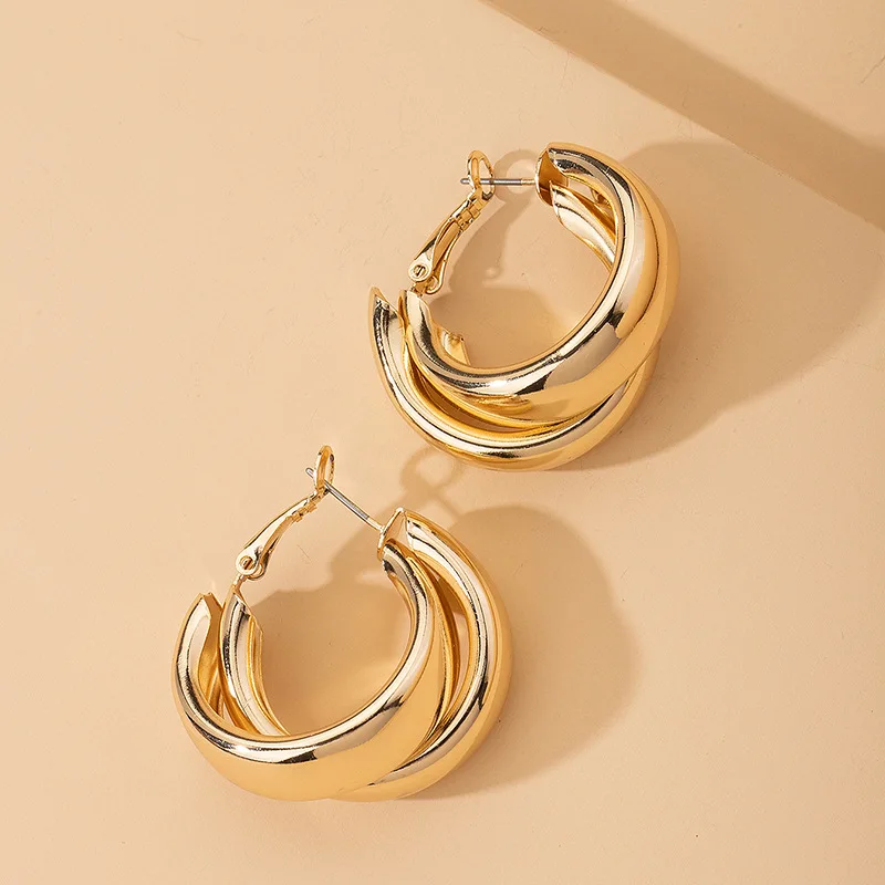 Fashion Minimalist 18K Gold Plated C Shape Drop Earrings Gold Plated Crossover Circle Chunky Hoop Earrings, As picture show
Fashion Minimalist 18K Gold Plated C Shape Drop Earrings Gold Plated Crossover Circle Chunky Hoop Earrings, As picture show
