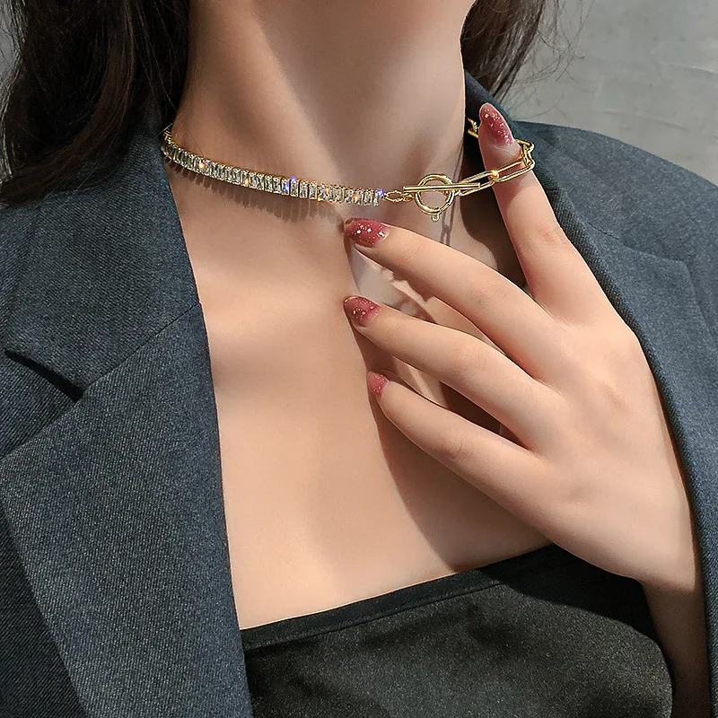 Korean 2021 fashion jewelry high sense luxury geometric necklaces ins cold wind crystal clavicle chain necklaces for women, 1 color
Korean 2021 fashion jewelry high sense luxury geometric necklaces ins cold wind crystal clavicle chain necklaces for women, 1 color
