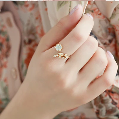 Hot Fashion Adjustable Rings Gold Color Silver Plated Wishful Flower Leaves and Branches Finger Rings For Women Jewelry Wedding
Hot Fashion Adjustable Rings Gold Color Silver Plated Wishful Flower Leaves and Branches Finger Rings For Women Jewelry Wedding