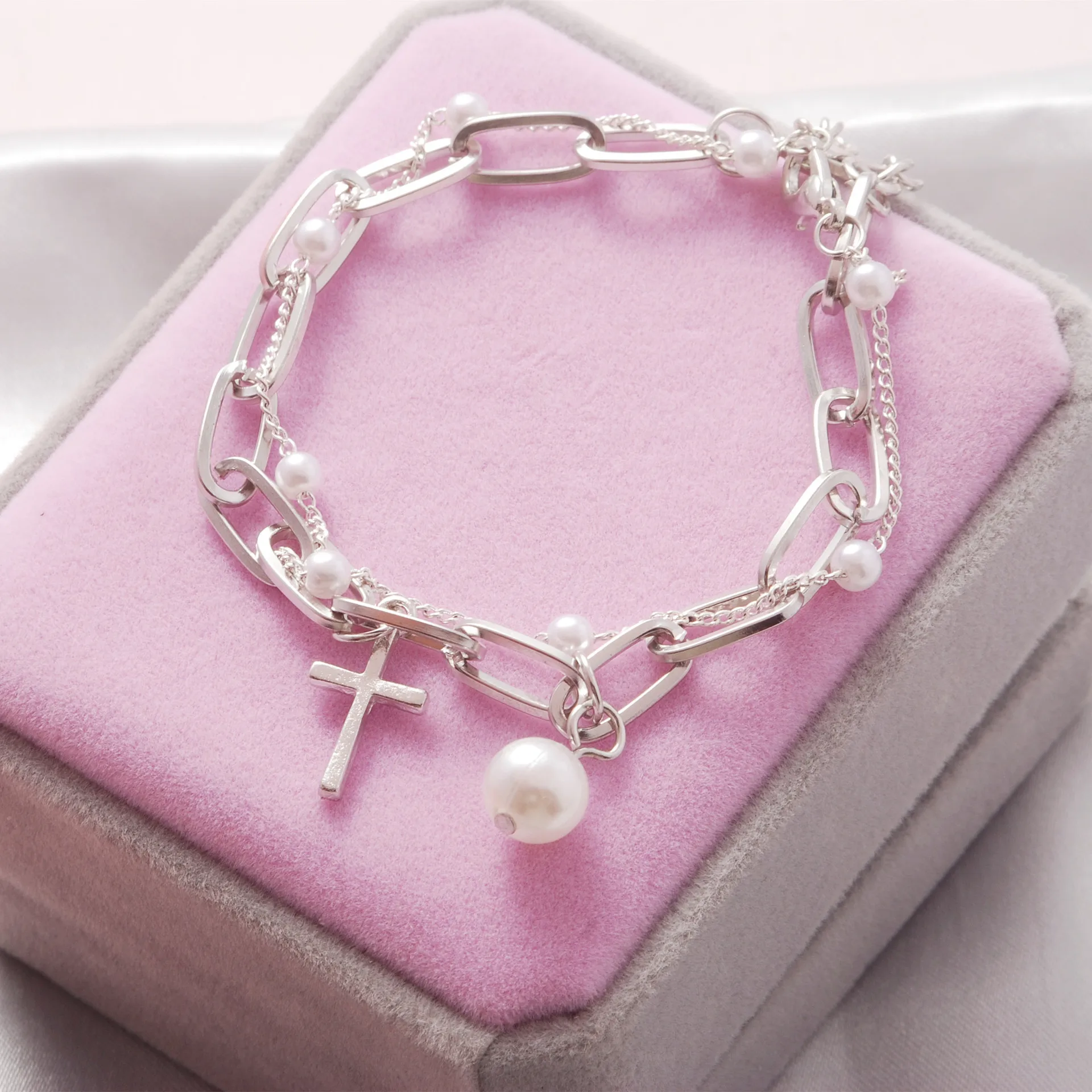 In stock fashionable hot selling popular women accessories pearl bracelet, 2color
In stock fashionable hot selling popular women accessories pearl bracelet, 2color