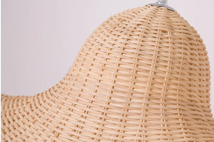 Straw hat shape handmade  rattan woven natural bamboo wooden chandeliver for resort restaurant pendant light