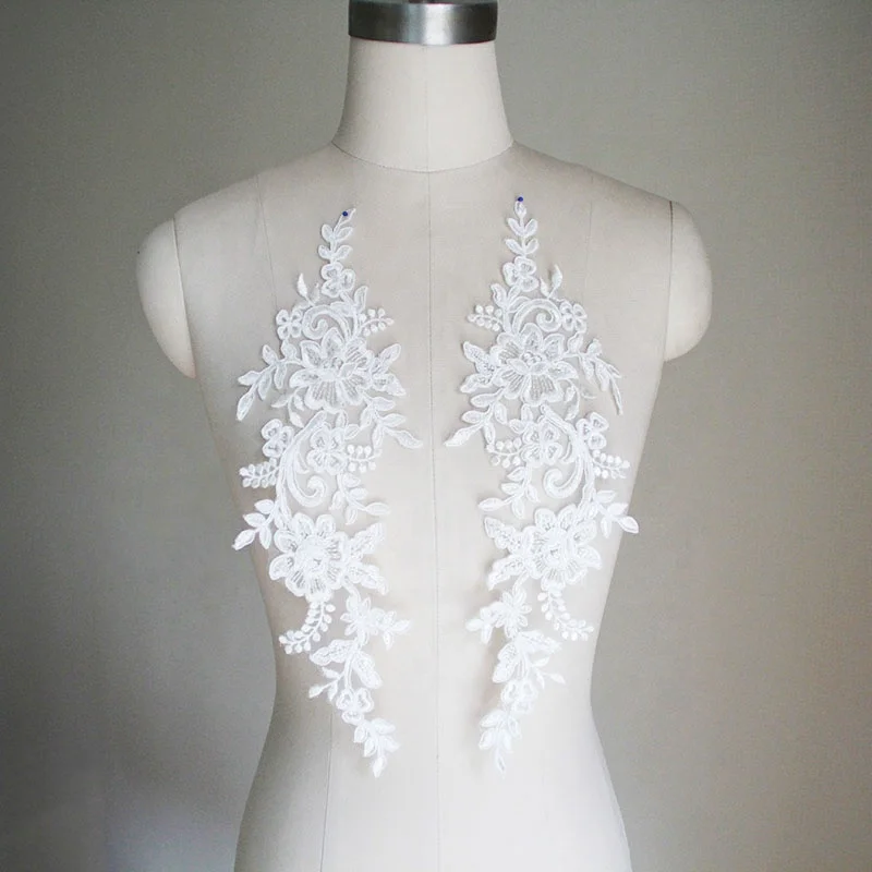 

White and black bridal wedding dresses 2021 lace appliques embroidery patches, Ivory and black