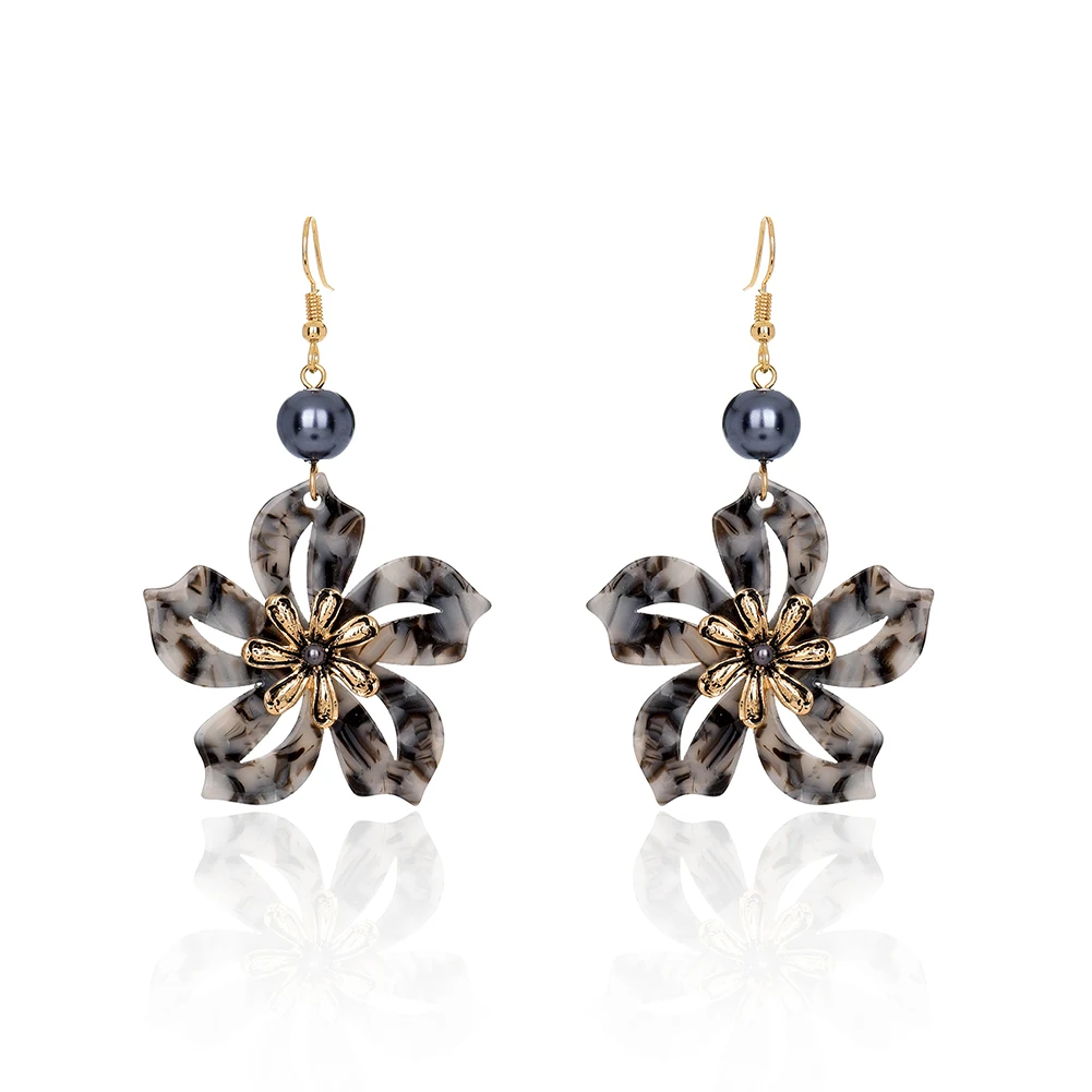 SophiaXuan Grey Pearl Flower Vintage Earrings Women Hawaiian Earrings For Women Gift, Gray
SophiaXuan Grey Pearl Flower Vintage Earrings Women Hawaiian Earrings For Women Gift, Gray
