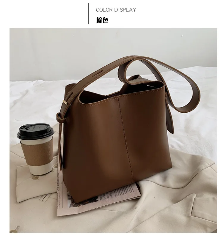 ST-0405 The Large Capacity Of Han Edition Joker Fashionable Western Style Bucket Bags Women Fashion Handbags Shoulder, Multi color
ST-0405 The Large Capacity Of Han Edition Joker Fashionable Western Style Bucket Bags Women Fashion Handbags Shoulder, Multi color