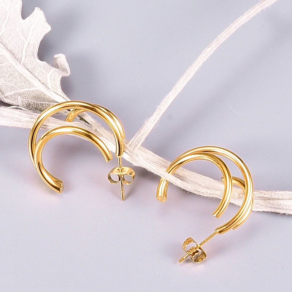 Temperament Personality Statement 18K Gold Plated Stainless Steel Three Layers Moon Shaped Hoop Earring For Women
Temperament Personality Statement 18K Gold Plated Stainless Steel Three Layers Moon Shaped Hoop Earring For Women
