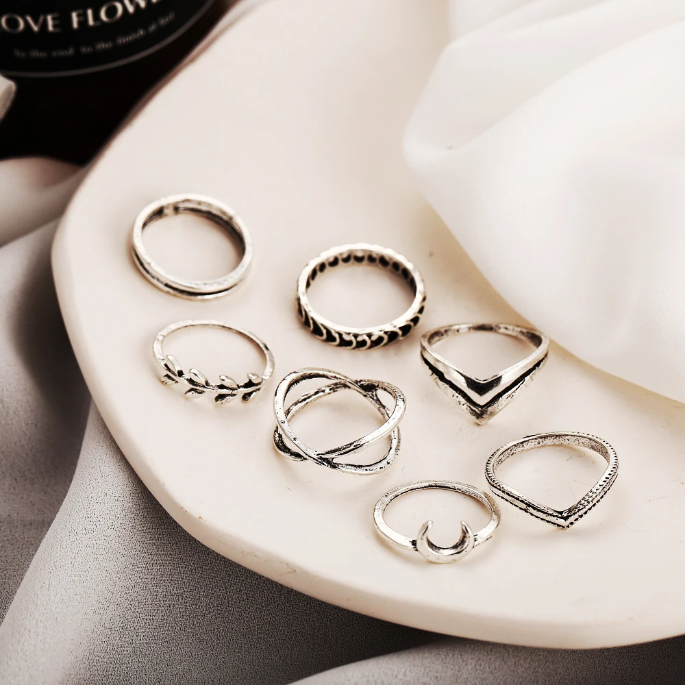 50029 Hand Rings Set European American Fashion Accessories Moon Leaf Cross Ring 7 Piece Set Creative Retro Simple Joint Ring Set
50029 Hand Rings Set European American Fashion Accessories Moon Leaf Cross Ring 7 Piece Set Creative Retro Simple Joint Ring Set