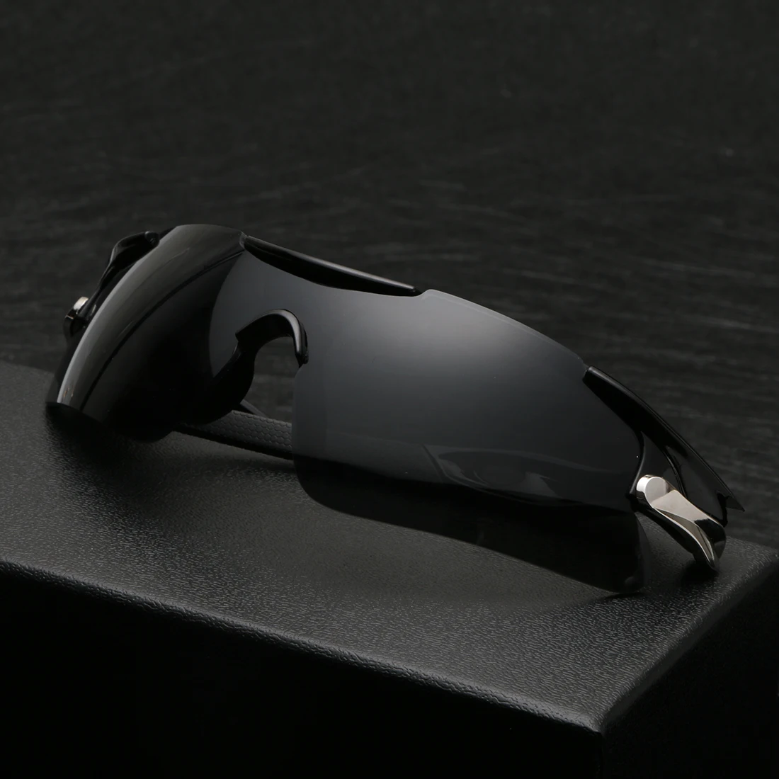 Lucky Cycling Glasses Men Women Outdoor Sport Sunglasses Bicycle Eyewear Tactical Glasses
Lucky Cycling Glasses Men Women Outdoor Sport Sunglasses Bicycle Eyewear Tactical Glasses