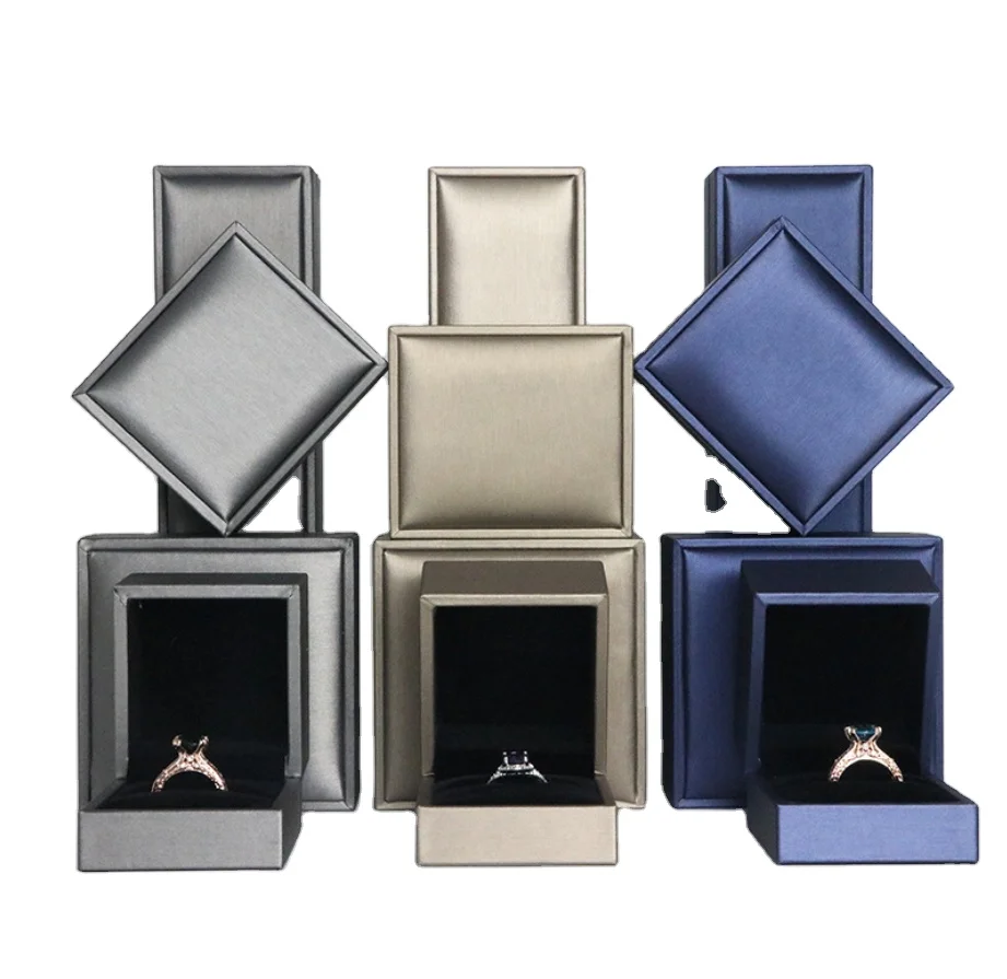 Wholesale Gold Silver Blue PU Leather Gift Luxury Jewelry Packaging Display Box Set Custom Logo for Ring Necklace Bracelet
Wholesale Gold Silver Blue PU Leather Gift Luxury Jewelry Packaging Display Box Set Custom Logo for Ring Necklace Bracelet
