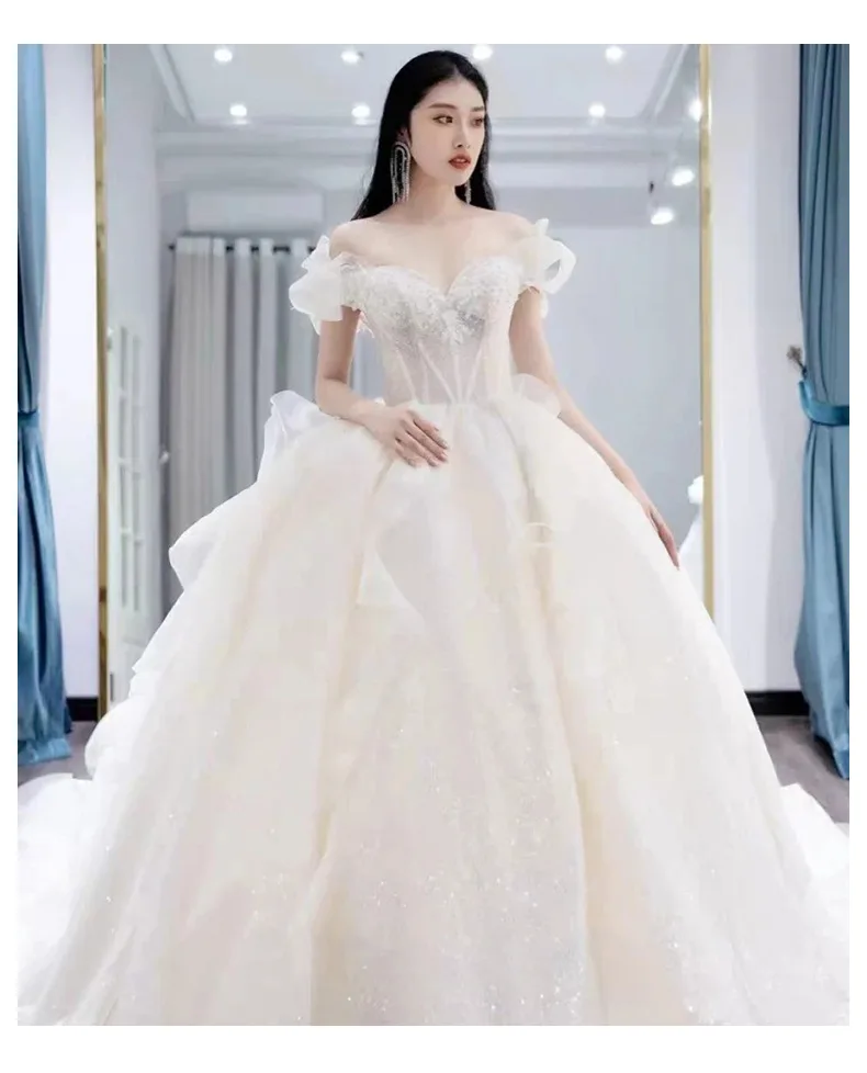 2021 Newest Bridal Temperament Dreamy Starry Sky One Shoulder French Main Wedding Dress
2021 Newest Bridal Temperament Dreamy Starry Sky One Shoulder French Main Wedding Dress