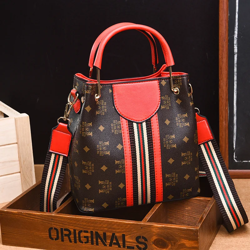 TD1105 Hot sale professional lower price classic old suit vintage style handbag
TD1105 Hot sale professional lower price classic old suit vintage style handbag