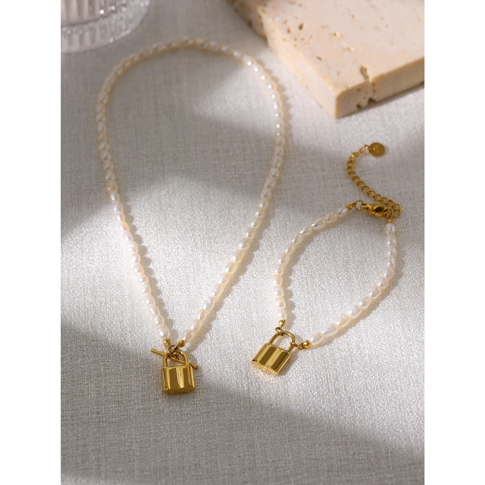 Yhpup Elegant Freshwater Pearl Lock Pendant Necklace 2021 Stainless Steel Chain Collar Necklace Women Jewelry
Yhpup Elegant Freshwater Pearl Lock Pendant Necklace 2021 Stainless Steel Chain Collar Necklace Women Jewelry