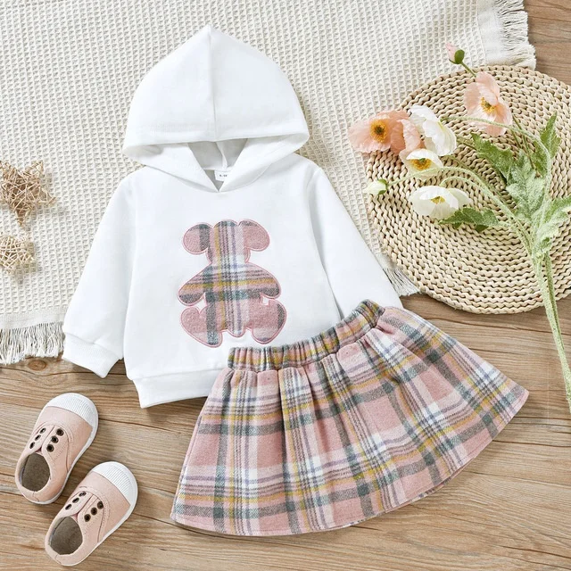 2022 Newborn Girls Dress Set Cartoon Bear Print Spring White Kids Hoodies Pink Plaid Skirts 2PCS Suit Baby Clothes Wholesale
2022 Newborn Girls Dress Set Cartoon Bear Print Spring White Kids Hoodies Pink Plaid Skirts 2PCS Suit Baby Clothes Wholesale