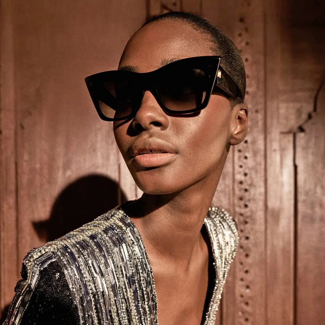 New Retro Cateye Sunglasses Women Luxury Designer Big Frame Cat Eye Sun Glasses Fashion Vintage Eyewear Female Oculos De Sol PC
New Retro Cateye Sunglasses Women Luxury Designer Big Frame Cat Eye Sun Glasses Fashion Vintage Eyewear Female Oculos De Sol PC