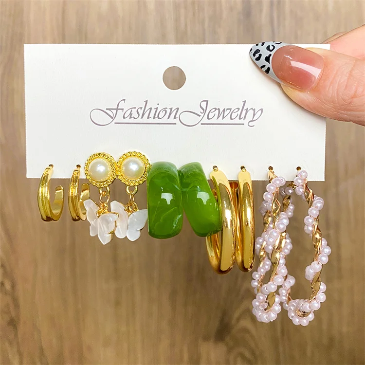 Fashion Jewelry Bohemian Gold Geometric Hoop Earrings Cards Resin Acrylic Pearl Butterfly Charm Pendant Earrings Set
Fashion Jewelry Bohemian Gold Geometric Hoop Earrings Cards Resin Acrylic Pearl Butterfly Charm Pendant Earrings Set