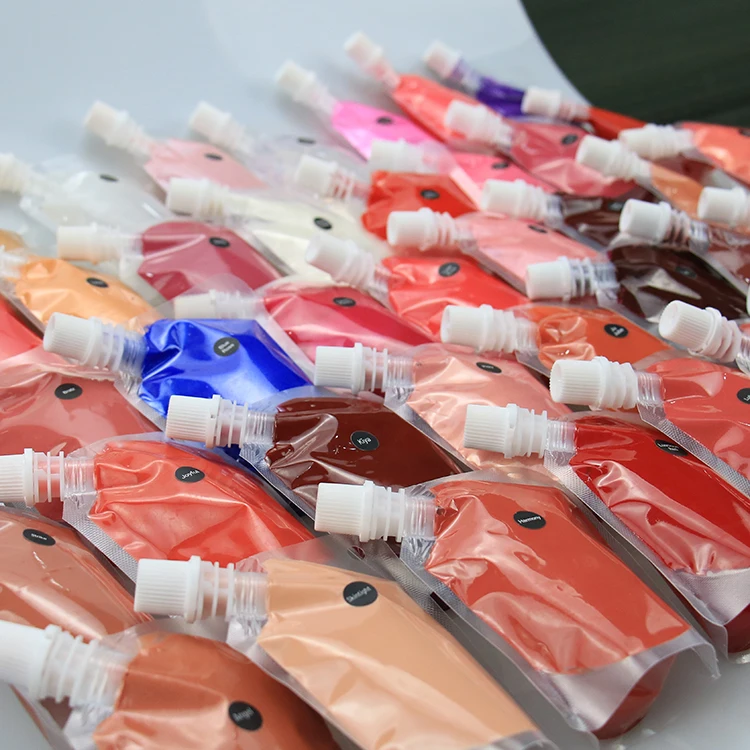 50ml Cosmetic bags bag packaging gloss wholesale vegan Private Label lipgloss waterproof Oem High pigment Lipgloss base
50ml Cosmetic bags bag packaging gloss wholesale vegan Private Label lipgloss waterproof Oem High pigment Lipgloss base
