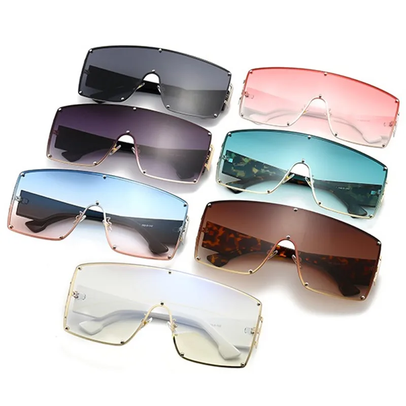 2021 New INS Fashion High Quality Women Big Oversized Square Sunglasses Retro Vintage One Piece Lens Gradient Shades Sun Glasses
2021 New INS Fashion High Quality Women Big Oversized Square Sunglasses Retro Vintage One Piece Lens Gradient Shades Sun Glasses