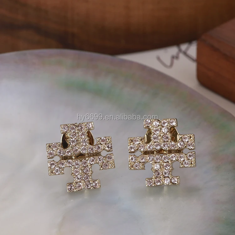 Trendy Shiny Rose Gold Plated Stud Earrings Crystal Cross Earrings For Women Anniversary, Silver color
Trendy Shiny Rose Gold Plated Stud Earrings Crystal Cross Earrings For Women Anniversary, Silver color