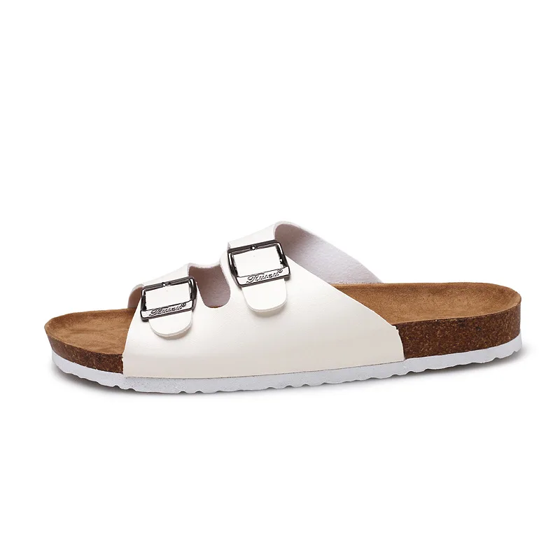 Lovers' slippers 2021 new fashion trend versatile slippers water pine bottom beach men sandals 
Lovers' slippers 2021 new fashion trend versatile slippers water pine bottom beach men sandals