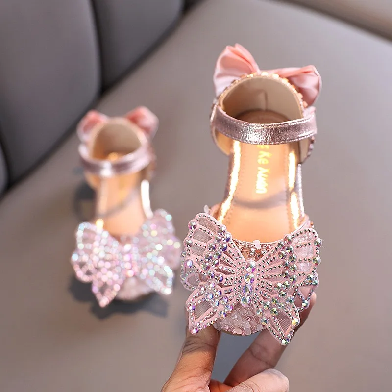 2021 new kids shoes spring and summer children's princess dress shoes soft sole bow and girls sandals
2021 new kids shoes spring and summer children's princess dress shoes soft sole bow and girls sandals