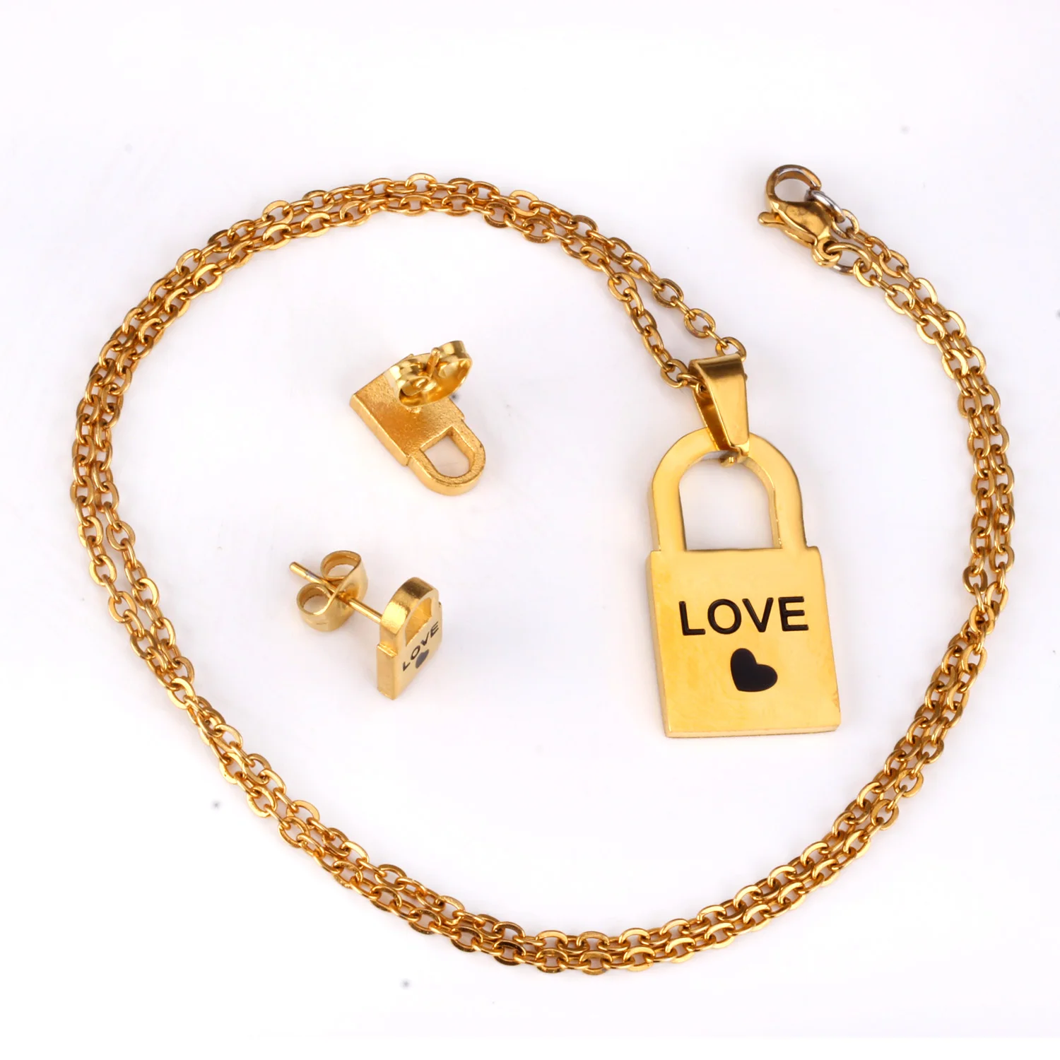 New hot sale custom lock and key Valentine's Day gift jewelry set for couples, Gold/silver avaliable
New hot sale custom lock and key Valentine's Day gift jewelry set for couples, Gold/silver avaliable