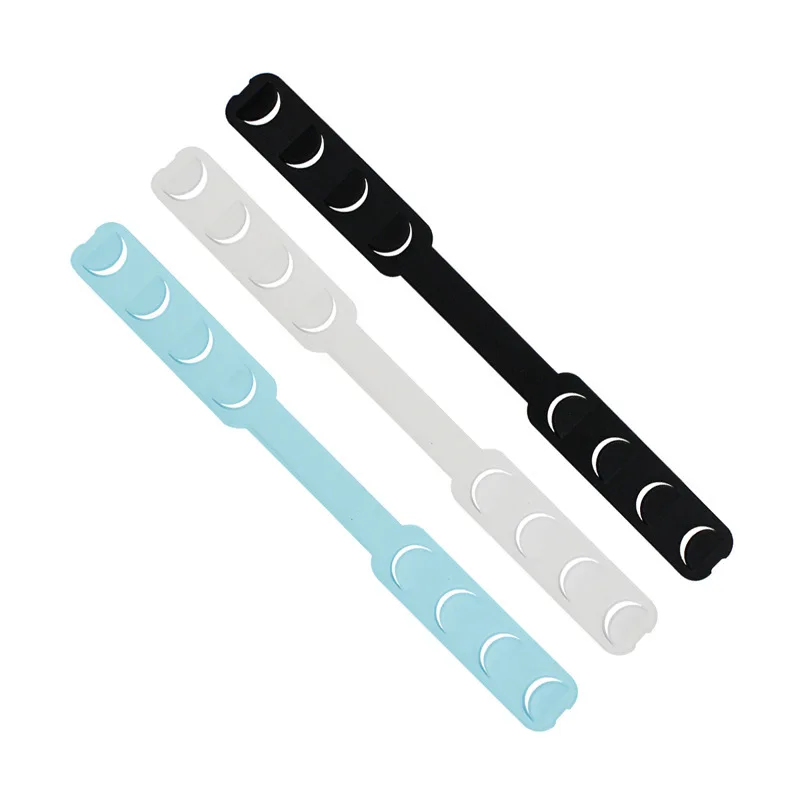 Strap Extenders for Face cover Comfortable Extension Hook Band Adjust strap holder buckle to Relief ear pain protector Belt
Strap Extenders for Face cover Comfortable Extension Hook Band Adjust strap holder buckle to Relief ear pain protector Belt
