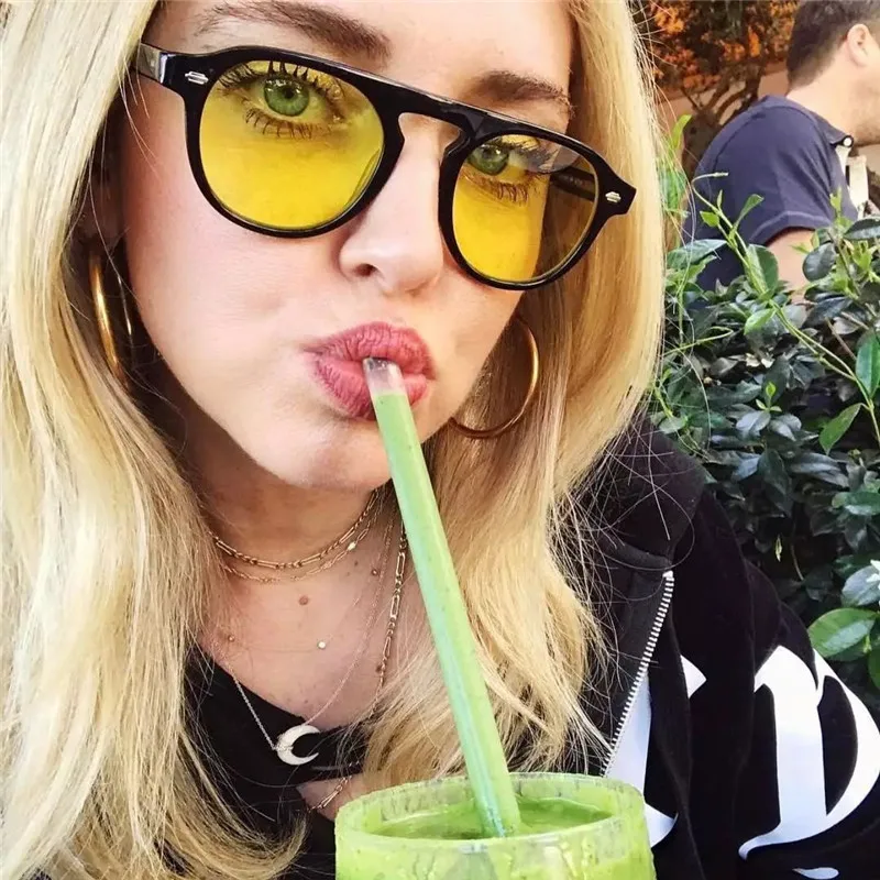Fashion Light Weight Yellow HD PC Lens Glasses Night Vision Glasses for Night Driving Anti Eye Strain Anti-glare
Fashion Light Weight Yellow HD PC Lens Glasses Night Vision Glasses for Night Driving Anti Eye Strain Anti-glare