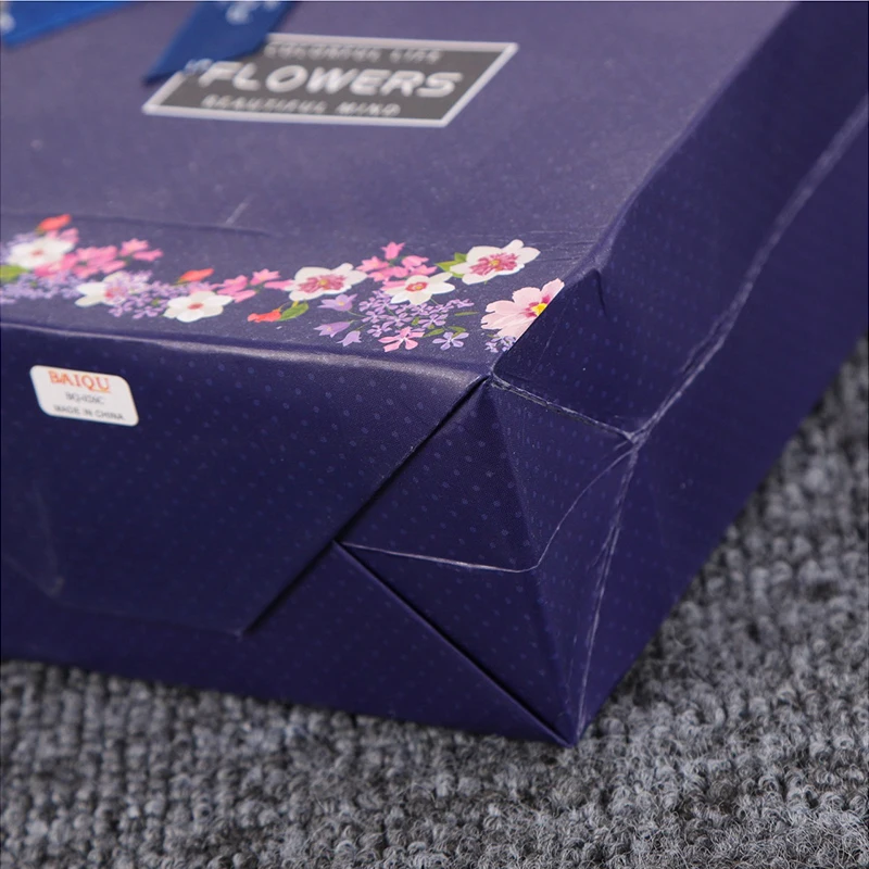 oem factory exquisite bow gift paper bag customized ivory board