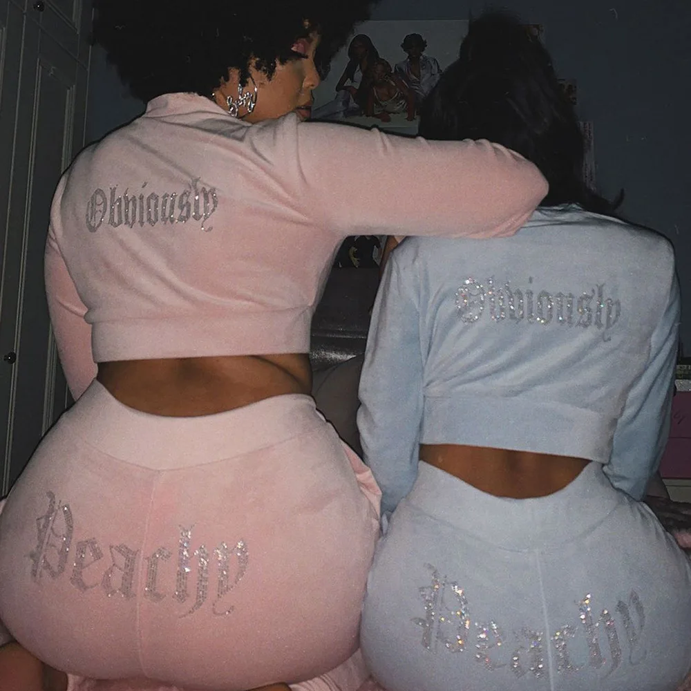 Jacket and Jogger Tracksuit 2 Piece Set Velvet Bling Women Custom Velour Tracksuits Women Tracksuit Set Rhinestone Sweatsuit
Jacket and Jogger Tracksuit 2 Piece Set Velvet Bling Women Custom Velour Tracksuits Women Tracksuit Set Rhinestone Sweatsuit