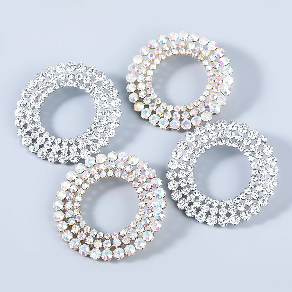 Temperament Versatile Fashion Ladies 3 Layers Gold Silver Color Bling Rhinestone Round Hoop Stud Earrings
Temperament Versatile Fashion Ladies 3 Layers Gold Silver Color Bling Rhinestone Round Hoop Stud Earrings