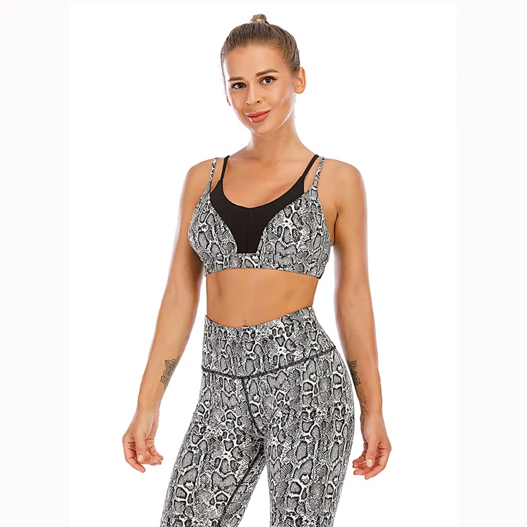wholesale custom logo printing plus size yoga set apparel women workout sportswear gym fitness clothing, All color available
wholesale custom logo printing plus size yoga set apparel women workout sportswear gym fitness clothing, All color available