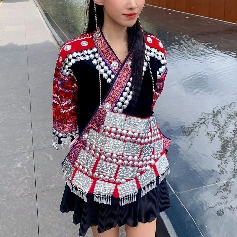 Depth China Hmong clothing