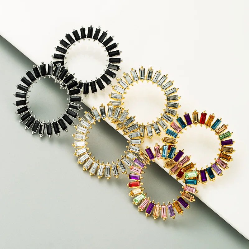 Fashion ZA Personality Colorful Big Circle Earrings Alloy Inset Diamond Bling Web Celebrity Silver Needle Earrings
Fashion ZA Personality Colorful Big Circle Earrings Alloy Inset Diamond Bling Web Celebrity Silver Needle Earrings