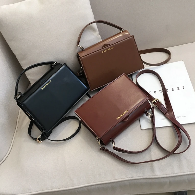 XP1435 2020 Spring New Products Temperament Pure Color Fashion Korean Messenger Bags
XP1435 2020 Spring New Products Temperament Pure Color Fashion Korean Messenger Bags