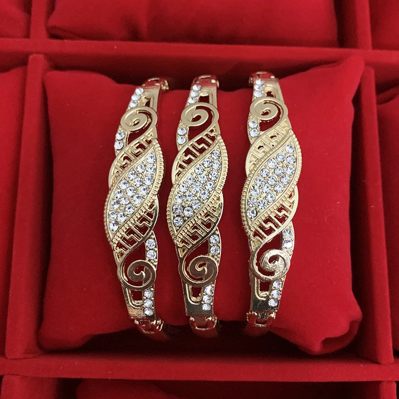 3 PCS Gold Color Full Rhinestone Cuff Bracelet Bangle For Women Arabic Ethnic Wedding Party Jewelry Morocco Bridal Gift, Colorful
3 PCS Gold Color Full Rhinestone Cuff Bracelet Bangle For Women Arabic Ethnic Wedding Party Jewelry Morocco Bridal Gift, Colorful