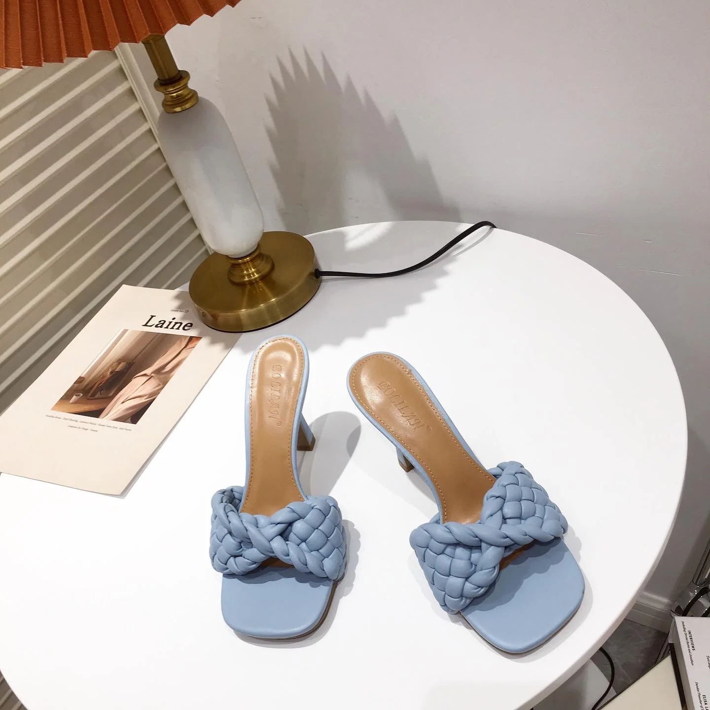 2021 New trendy design high heel slippers hot sale sexy women sandals high qulity summer slides for women and ladies
2021 New trendy design high heel slippers hot sale sexy women sandals high qulity summer slides for women and ladies