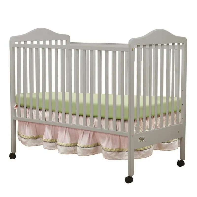 Factory Direct Selling Baby Crib with Drawer. Folding Side. White Color.