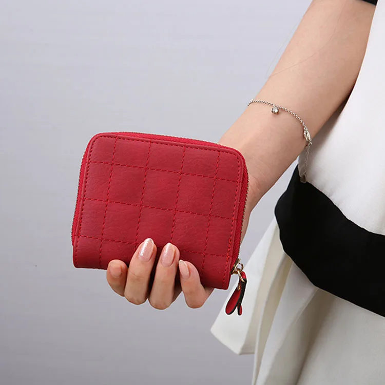 China New Style Mini Zipper Ladies Wallet Pu Leather Red Women Small Coin Purse for 2021, Cutomized
China New Style Mini Zipper Ladies Wallet Pu Leather Red Women Small Coin Purse for 2021, Cutomized